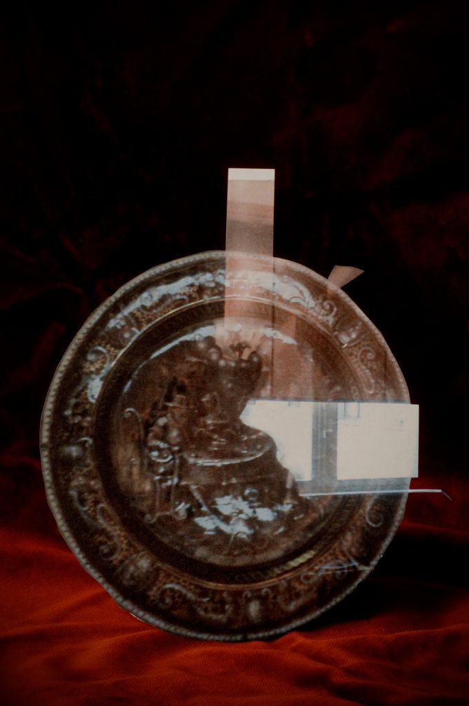 Assiette (le mois de Janvier), émail de Pierre Reymond, Limoges, vers 1578