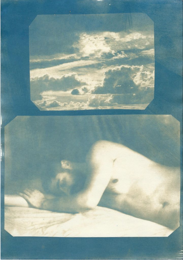 Nu masculin endormi et ciel du Limousin, Cyanotype sur papier virage, au permanganate, 2020