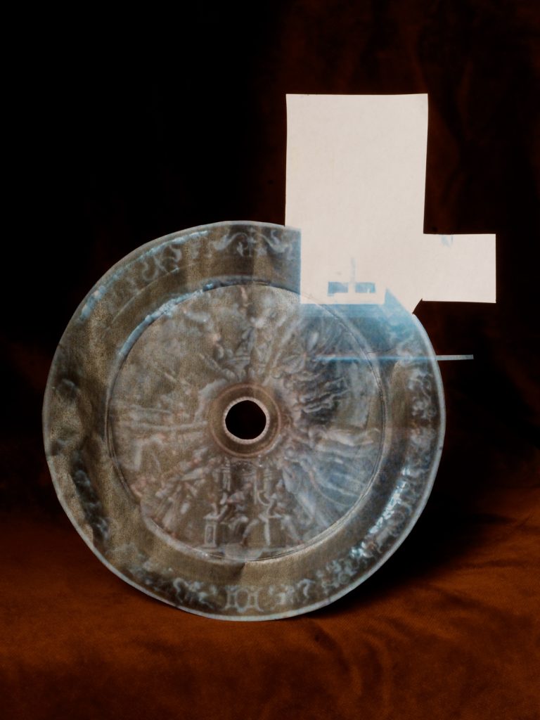 Plat à ombilic percé, émail de Pierre Reymond, Limoges, 1569